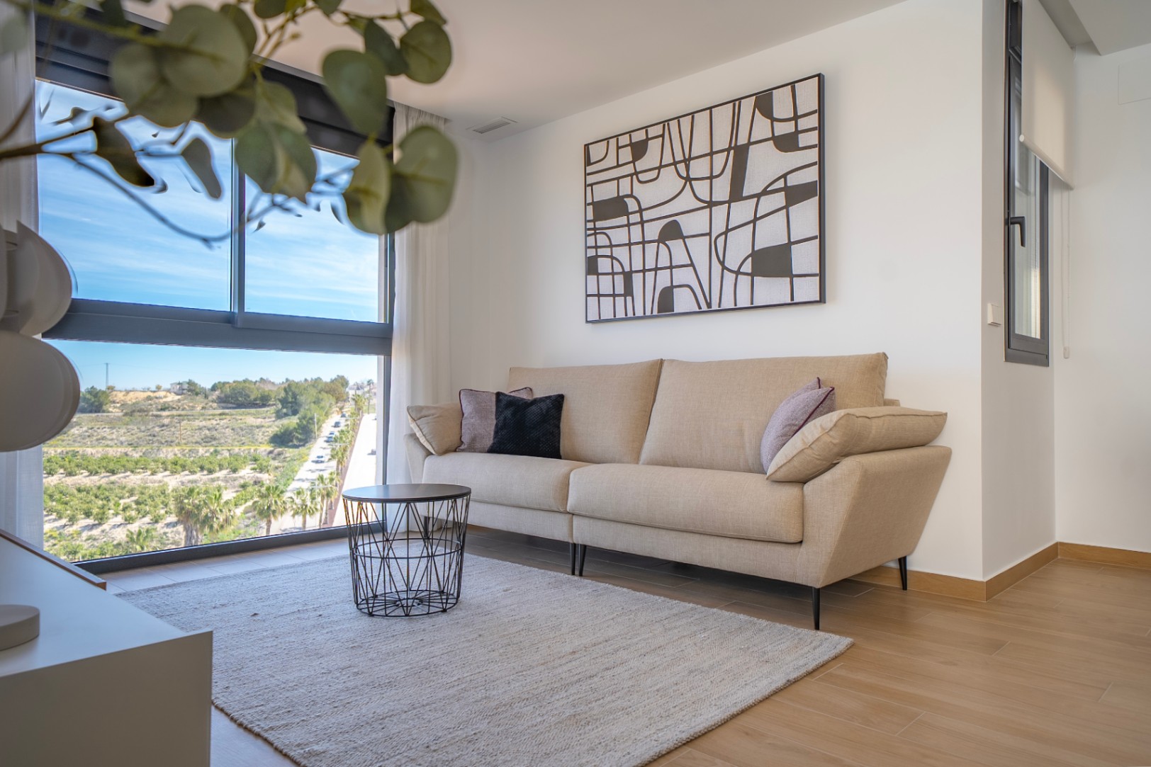 Luxury twin and detached villas by the golf course.